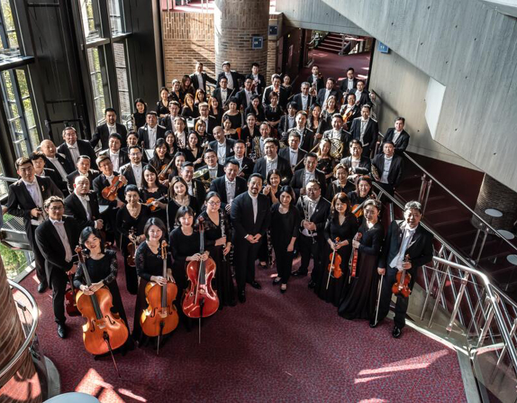 深圳交响乐团2021/2022音乐季 “我和我的祖国”庆祝香港回归25周年音乐会